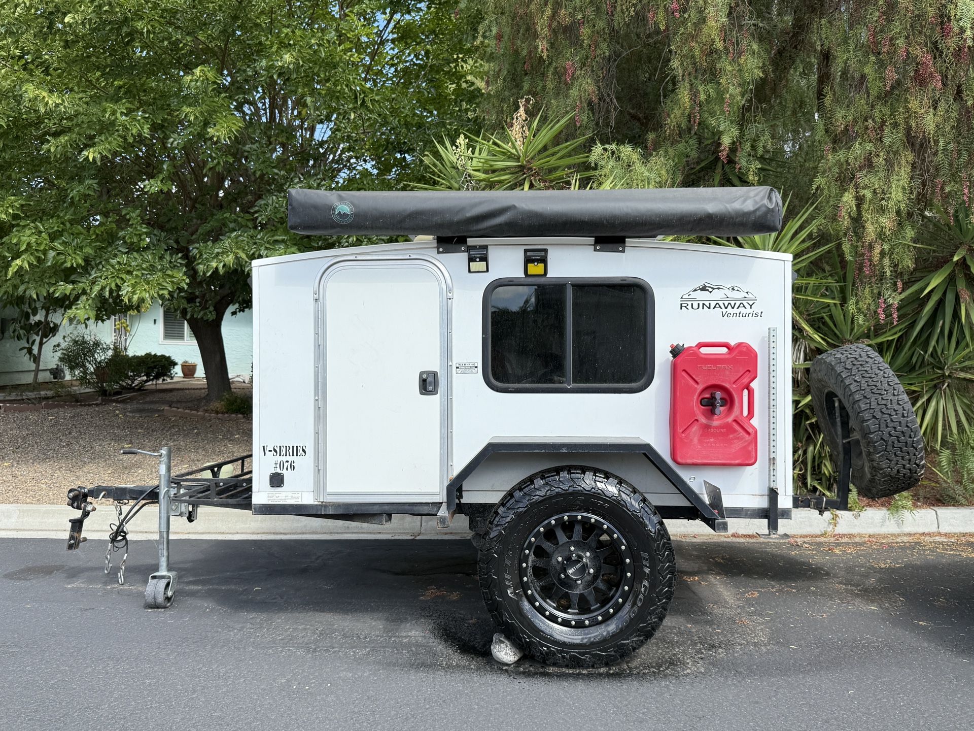 Runaway Off-road Camper