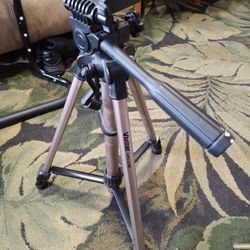 Vivitar Tripod 