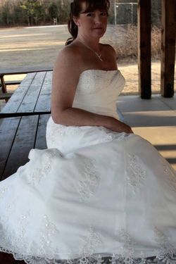 Vera Wang wedding dress
