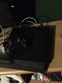 PS4 with cords n controller