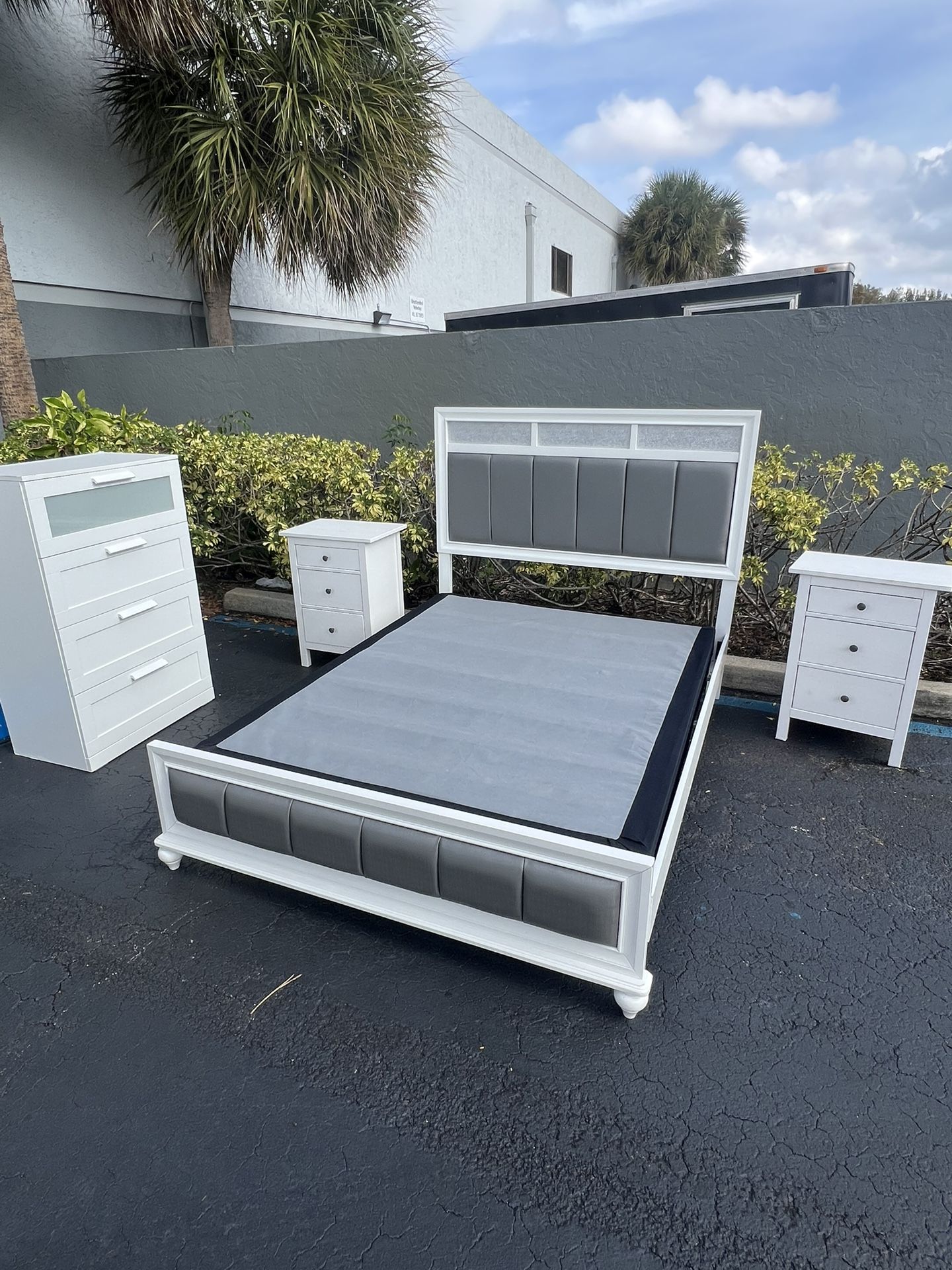 Beautiful White Grey Gray Silver Queen Size Bedroom Set Bed Frame Nightstand Dresser Wardrobe Closet Chest Mattress Box Spring