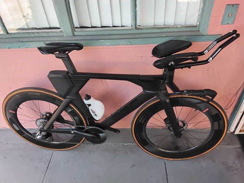 2023 BMC Time Machine 01 Carbon Disc Tri/Race Bike