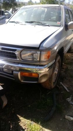 1998 Nissan Pathfinder