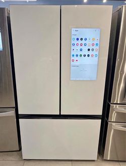 Samsung Bespoke French Door Refrigerator with Family Hub