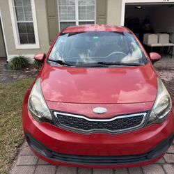 Kia Rio 2013 
