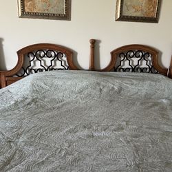 Bed - King Size (real Wood)