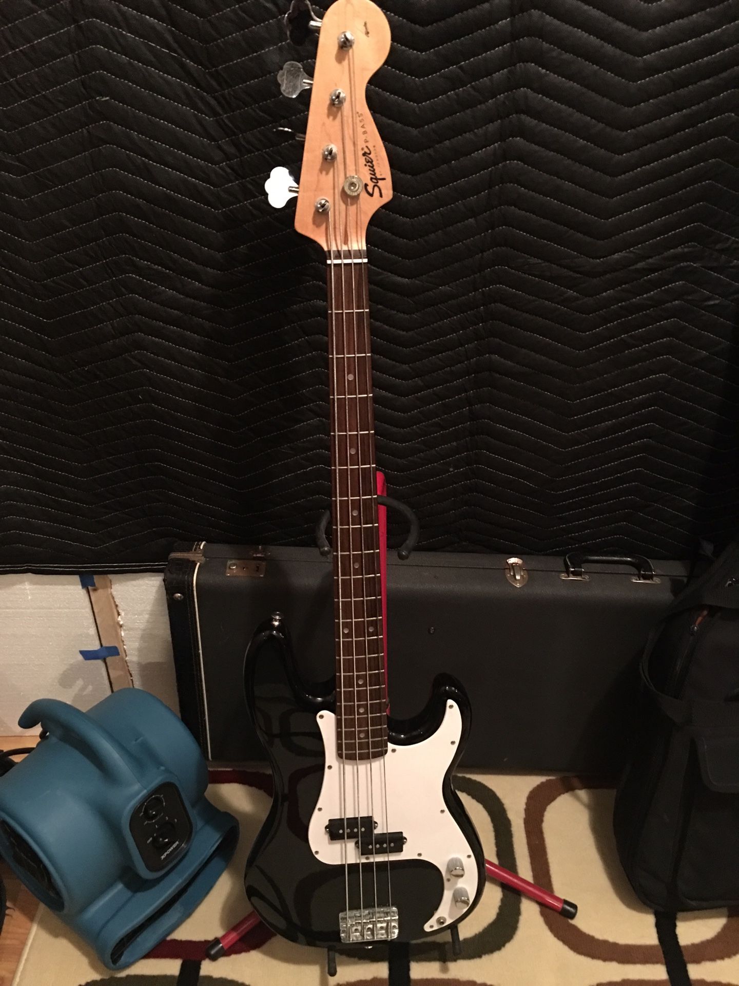 Fender Electric Bass P-Squier