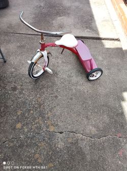 Tricycle