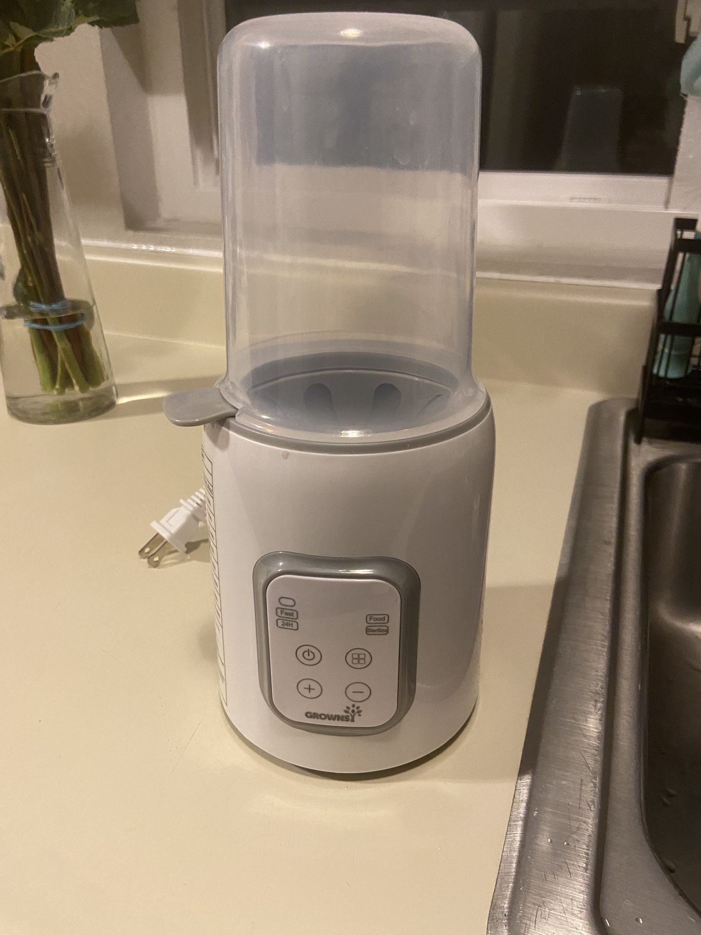 Growns bottle warmer