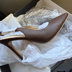 Fashion Nova Brown Heels Size 7 New Box 