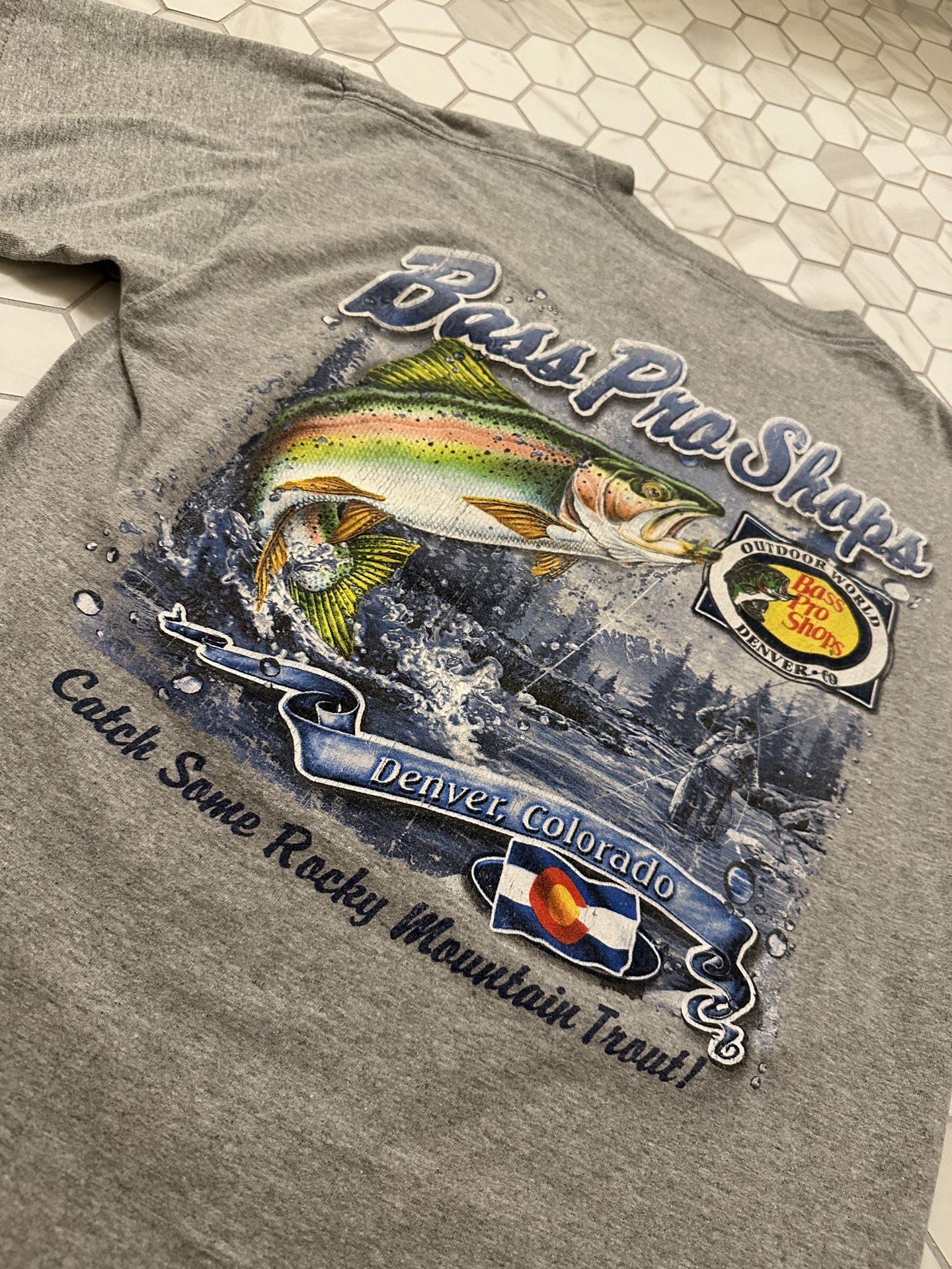 Bass Pro Shops Denver Colorado Grey T Shirt Size Medium