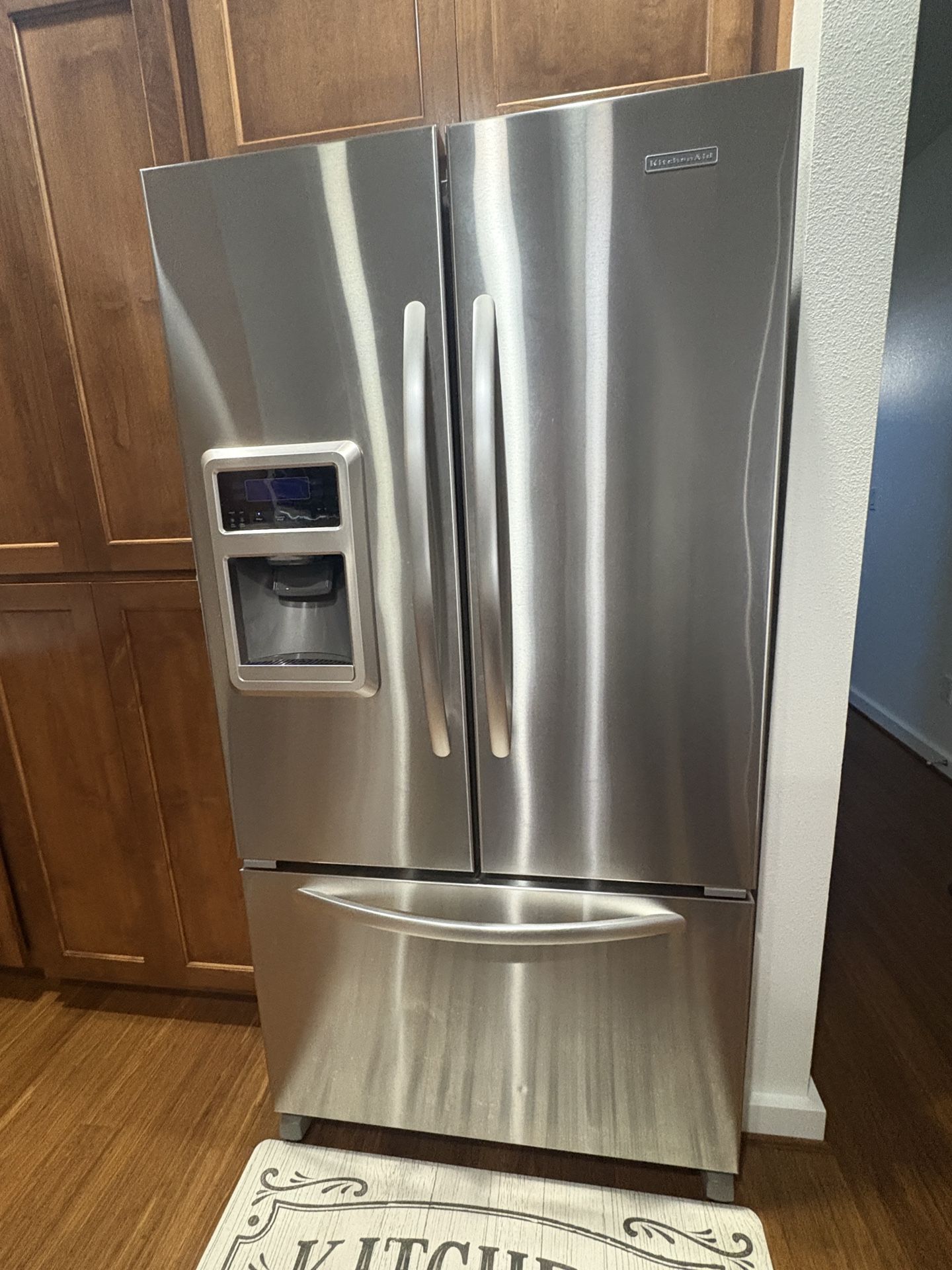 Kitchen Aid Fridge Like New