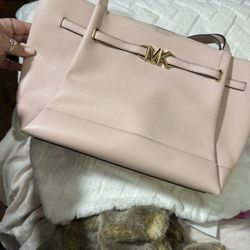 NWT Michael Kors Large Over The Shoulder Blush Pink Purse $558 Retail 
