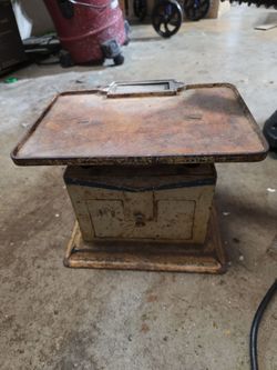 Antique scale