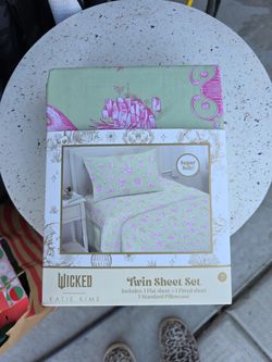 twin sheet
set, Wicked