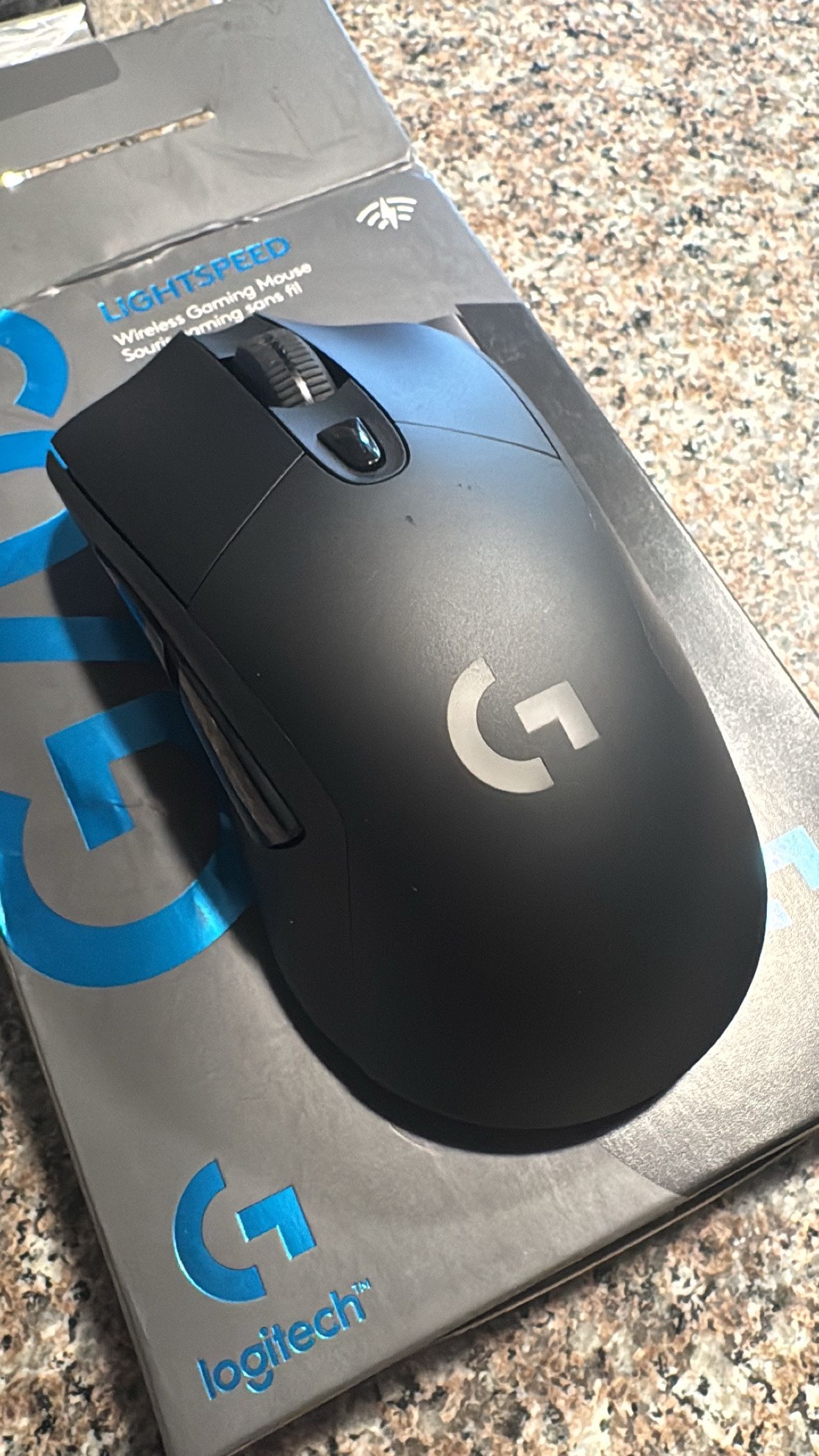Logitech G703 Lightspeed Wireless Mouse