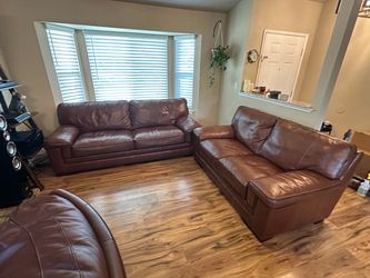 Leather sofa set