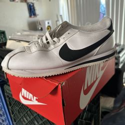 3 Pairs Nike Cortez
