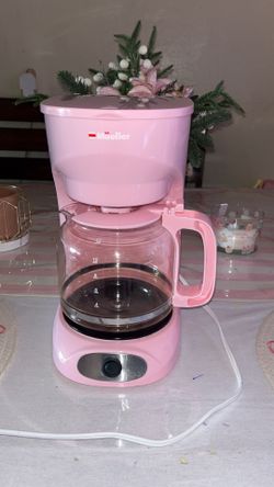 Coffee maker in pink