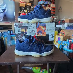 Air Jordan 11 Low Derek Jetter
