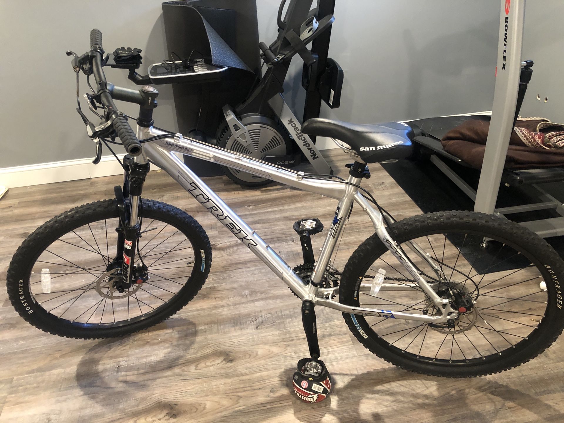 Trek SLR 6000 mountain bike