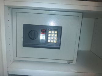 Safe, Safes, Caja Fuerte