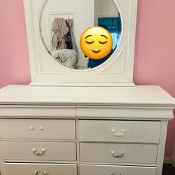 Full Size Bedroom Set 