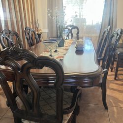 Dinning Room Set