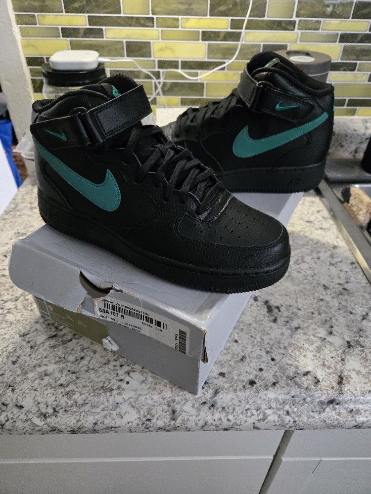 Nike Air Force 1 Size 9 (3 Pairs -75 Each)