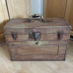 Antique Machinist Toolbox