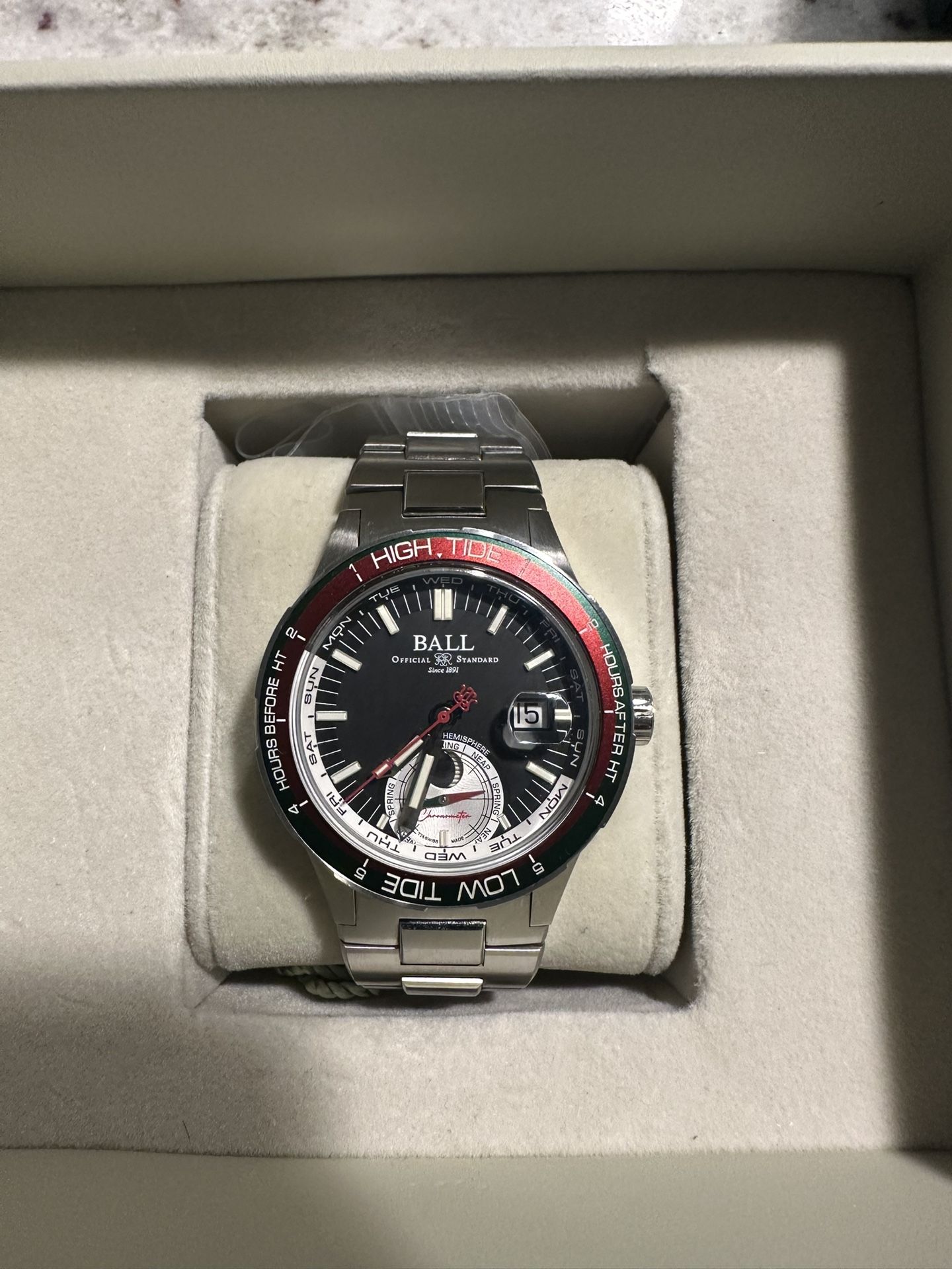 Ball Roadmaster Ocean Explorer Dive Watch