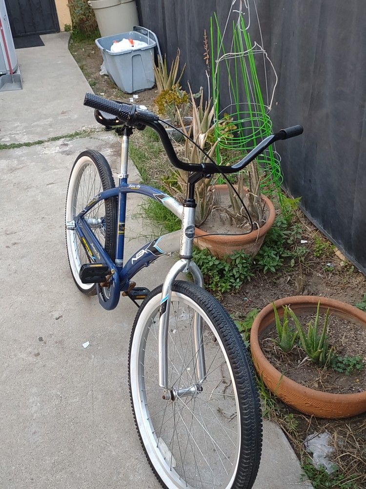 Bicicletas De Playa Una Montañez 75 Cada Una Pregunte Por La Que Le Guste Las De Playas Son De Tres Velocidades