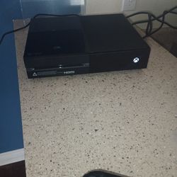 Xbox One With Controller Cables Two Games