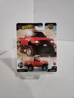 HOT WHEELS PREMIUM OFF ROAD 1987 TOYOTA PICKUP TRUCK #1/5 - RED W/ STRIPES