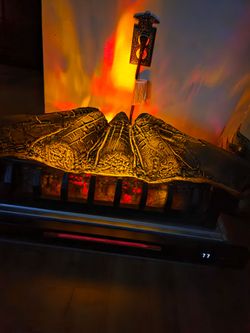 26-in electric fireplace/ heater