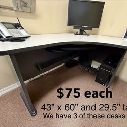 Corner desks (3 available)