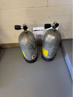 Dive tanks