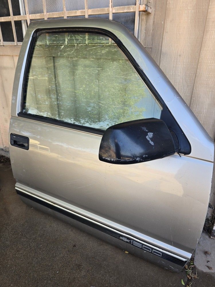 95-98 Chevy Silverado 1500 Doors