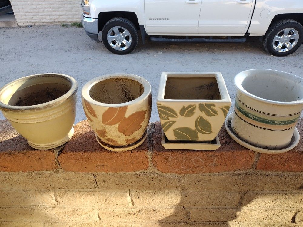 Medium Sized Ceramic Planters!!