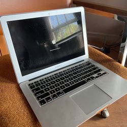 2013/14 Macbook Air 13 1.4Ghz 4GB 128GB