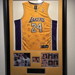 KOBE Signed LAKERS jersey 20 Signaturesw/  Kareem-GAMEROOM -BAR!