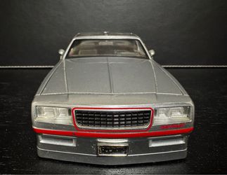 Jada Toys Bigtime Muscle 1:24 1986 Chevrolet Monte Carlo Diecast
