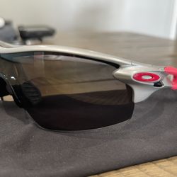 Oakley Sunglasses Radar lock