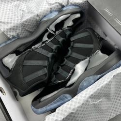 Jordan 11 Cap And Gown