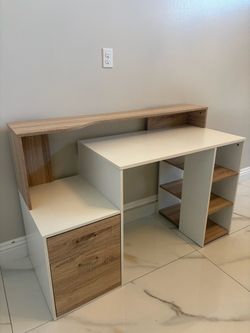 Home/office desk