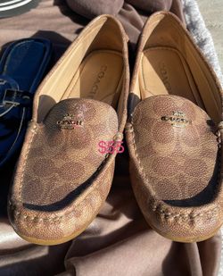Women’s Shoes