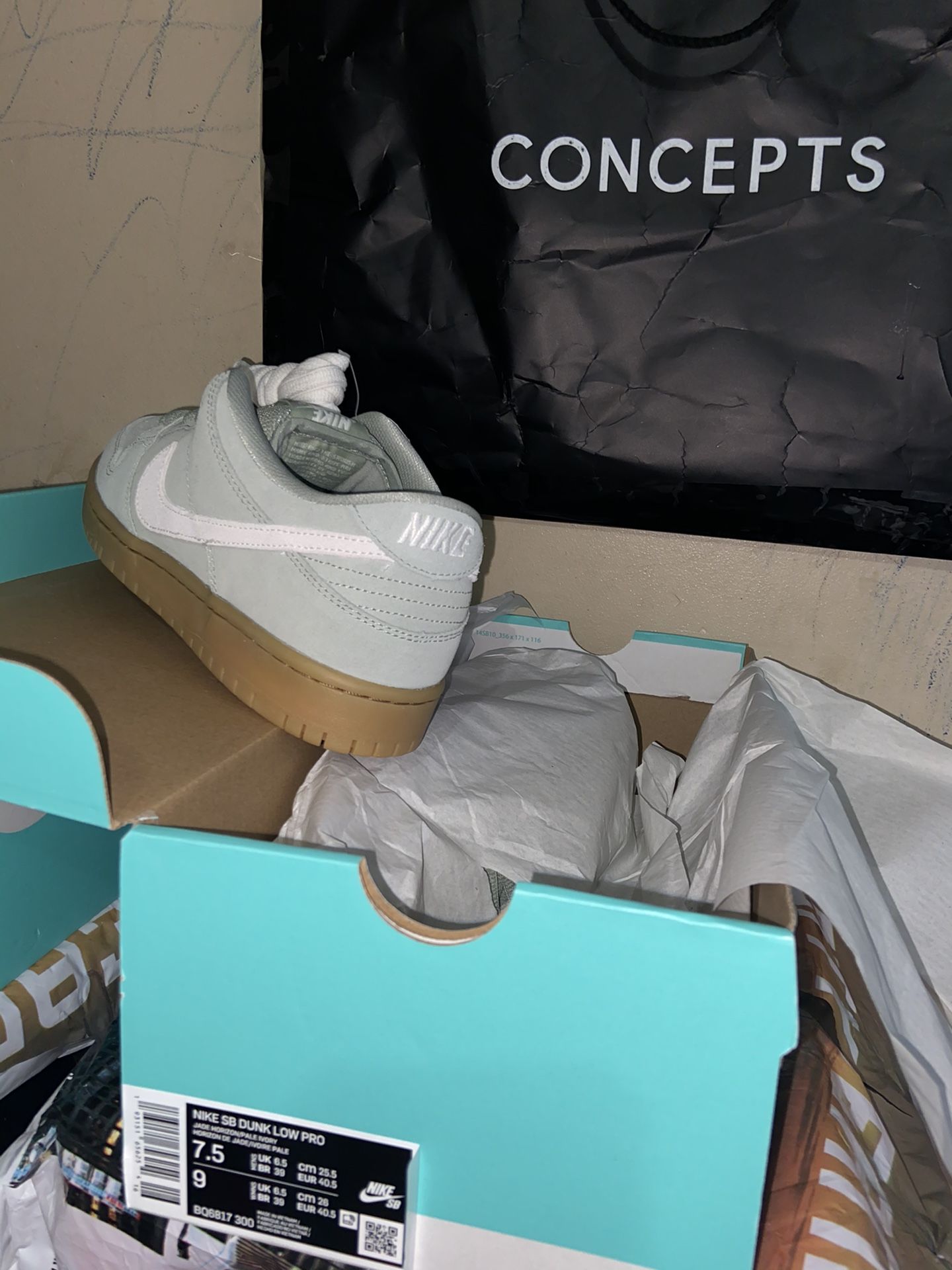 Sb dunk low pro shoes - jade top horizon / pale ivory - jade horizon