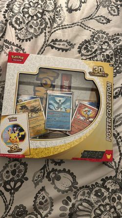 Pokémon TCG 30th Celebration Poster Collection Box
