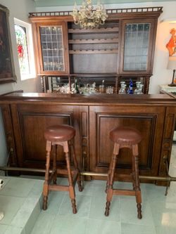 Antique Bar set with stools
