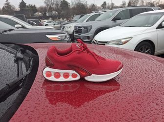 Brand New And Original Men's Nike Air Max's DN Sneakers Sizes 9.5 